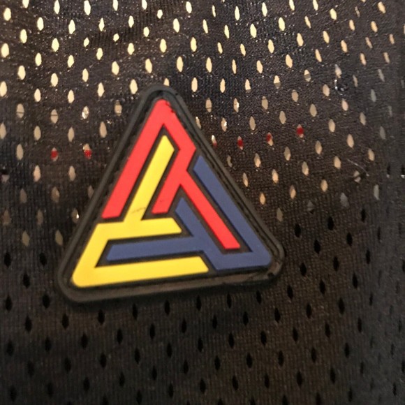 Black Pyramid Jersey - Picture 6 of 9